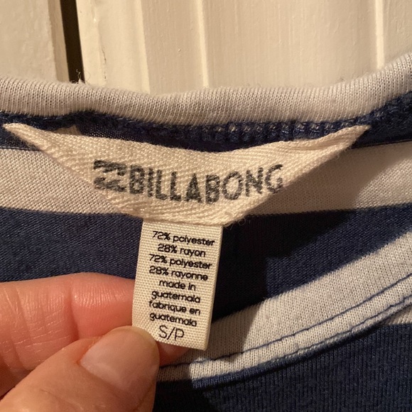 Girls small Billabong beach dress - Picture 2 of 5